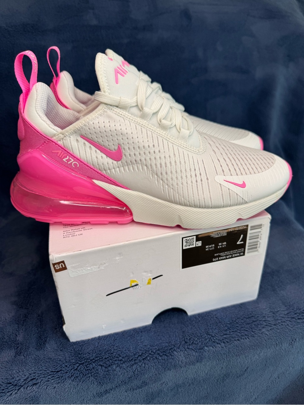 New- Nike Air Max 270 - Picture 3 of 8